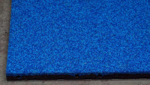 резиновая плитка синего цвета